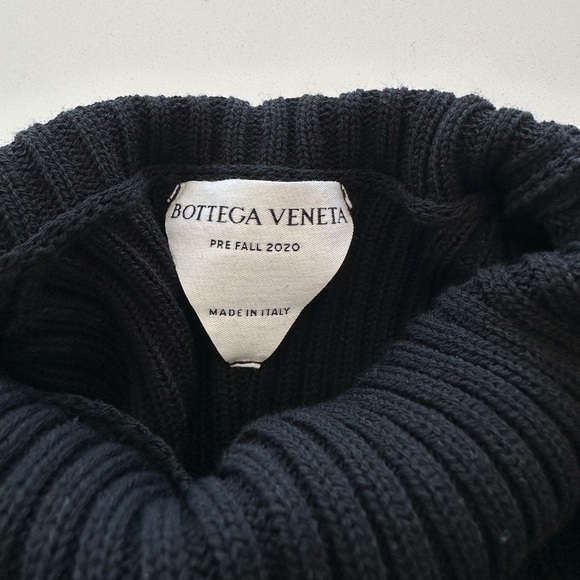Bottega Veneta Pre-Fall20 Utility Turtleneck - Picture 6 of 8